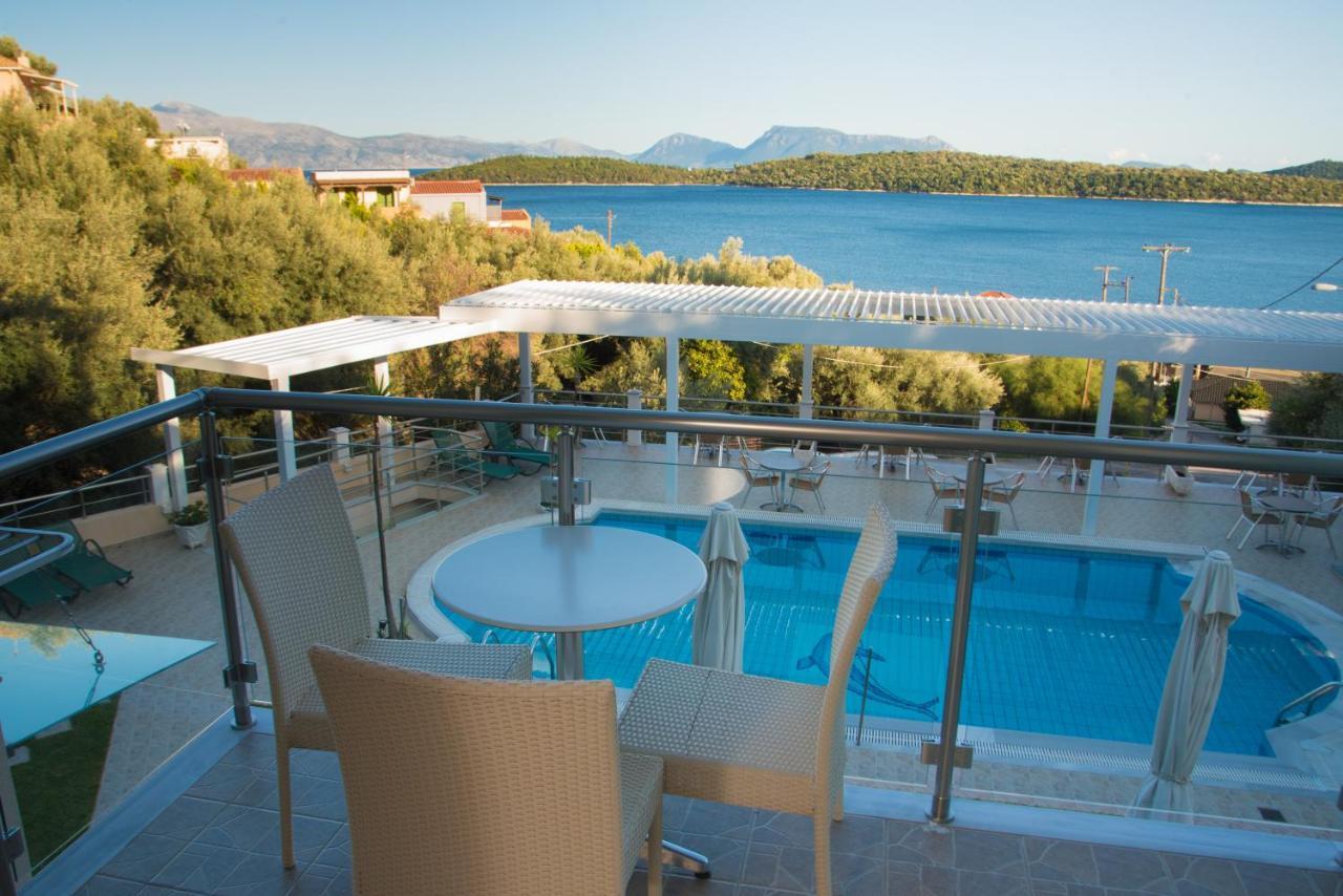 Oasis Hotel Perigiali Екстер'єр фото