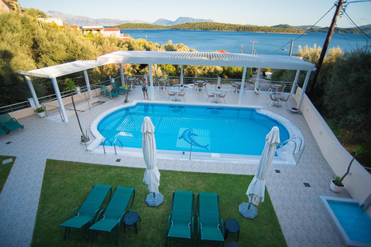Oasis Hotel Perigiali Екстер'єр фото