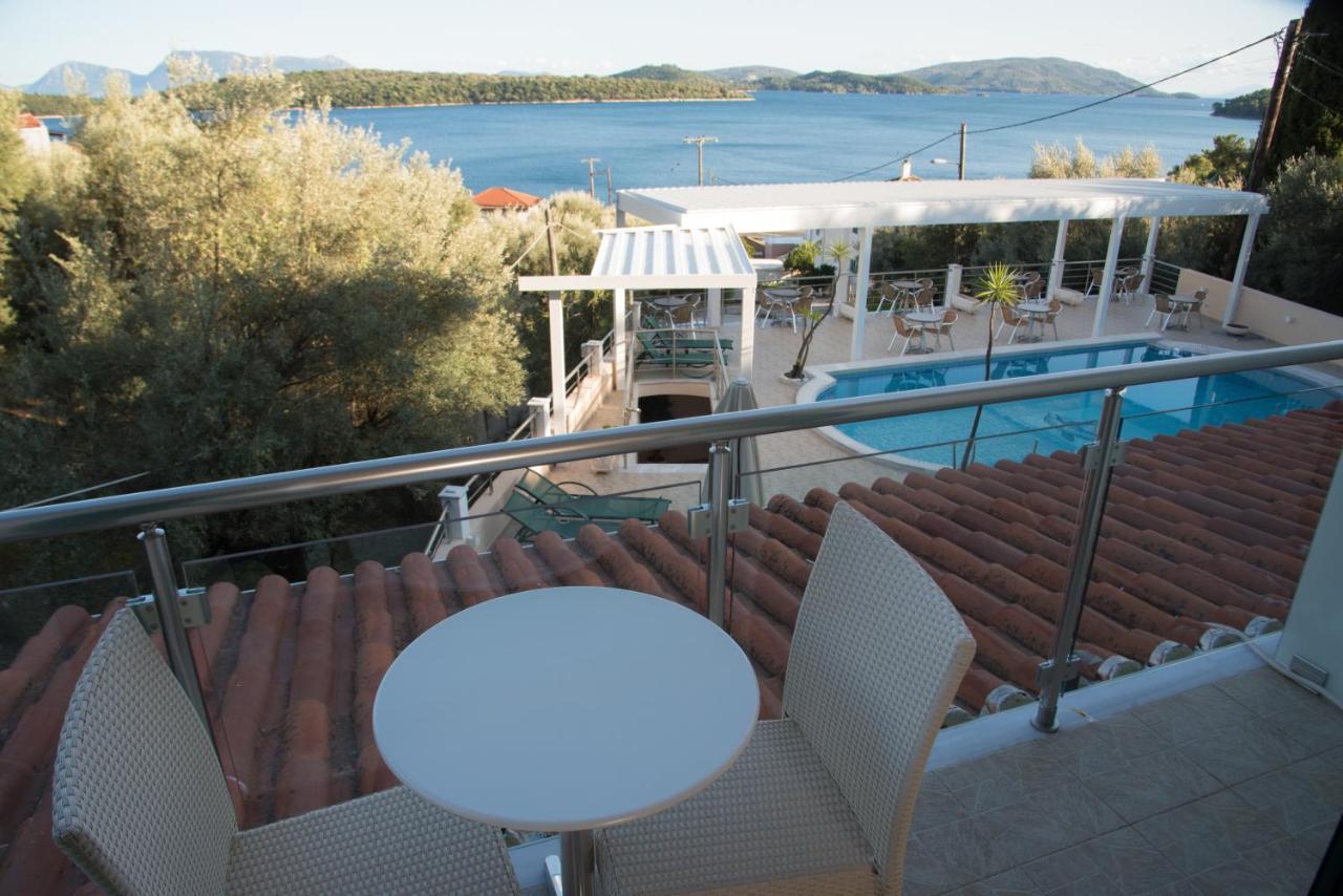 Oasis Hotel Perigiali Екстер'єр фото