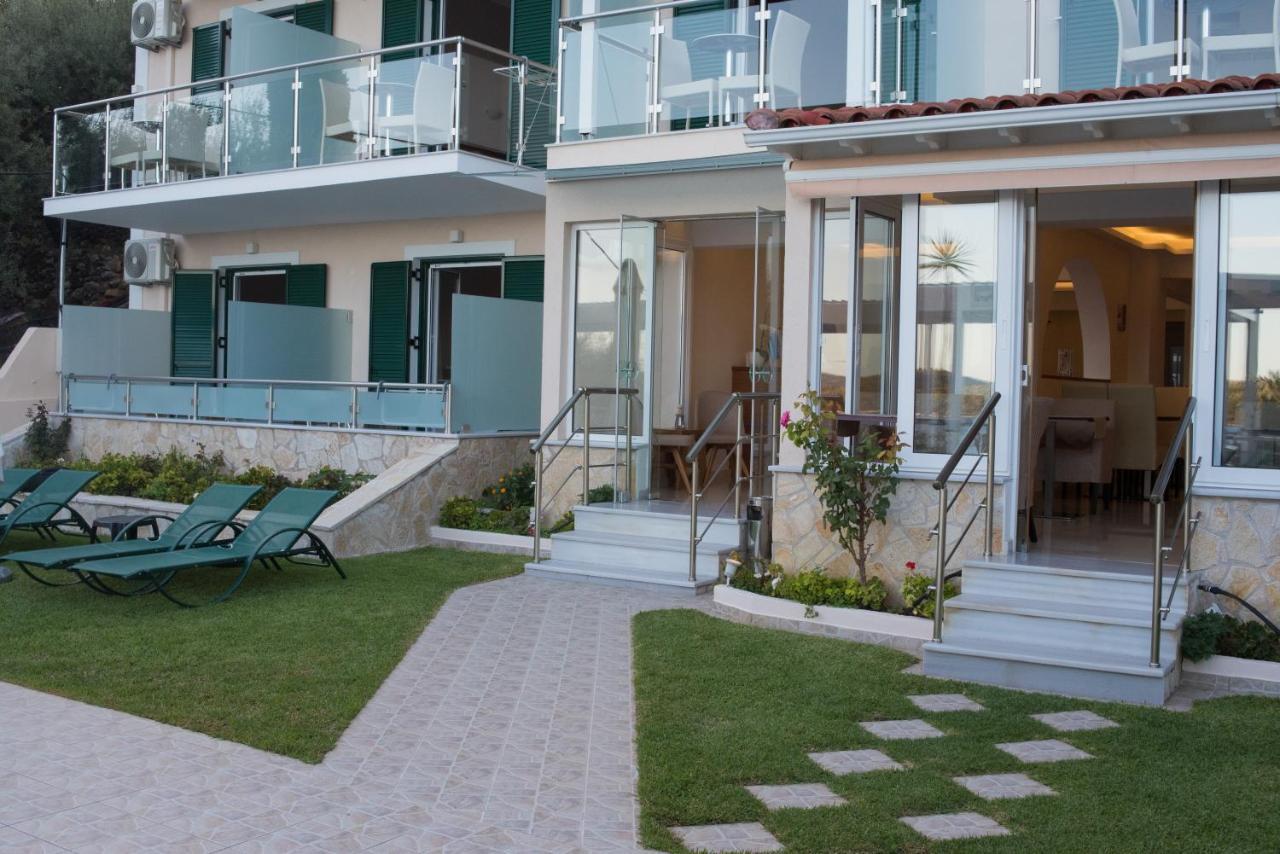 Oasis Hotel Perigiali Екстер'єр фото