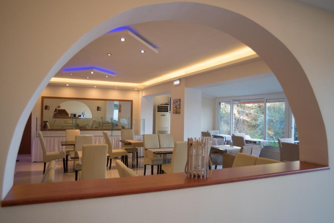 Oasis Hotel Perigiali Екстер'єр фото