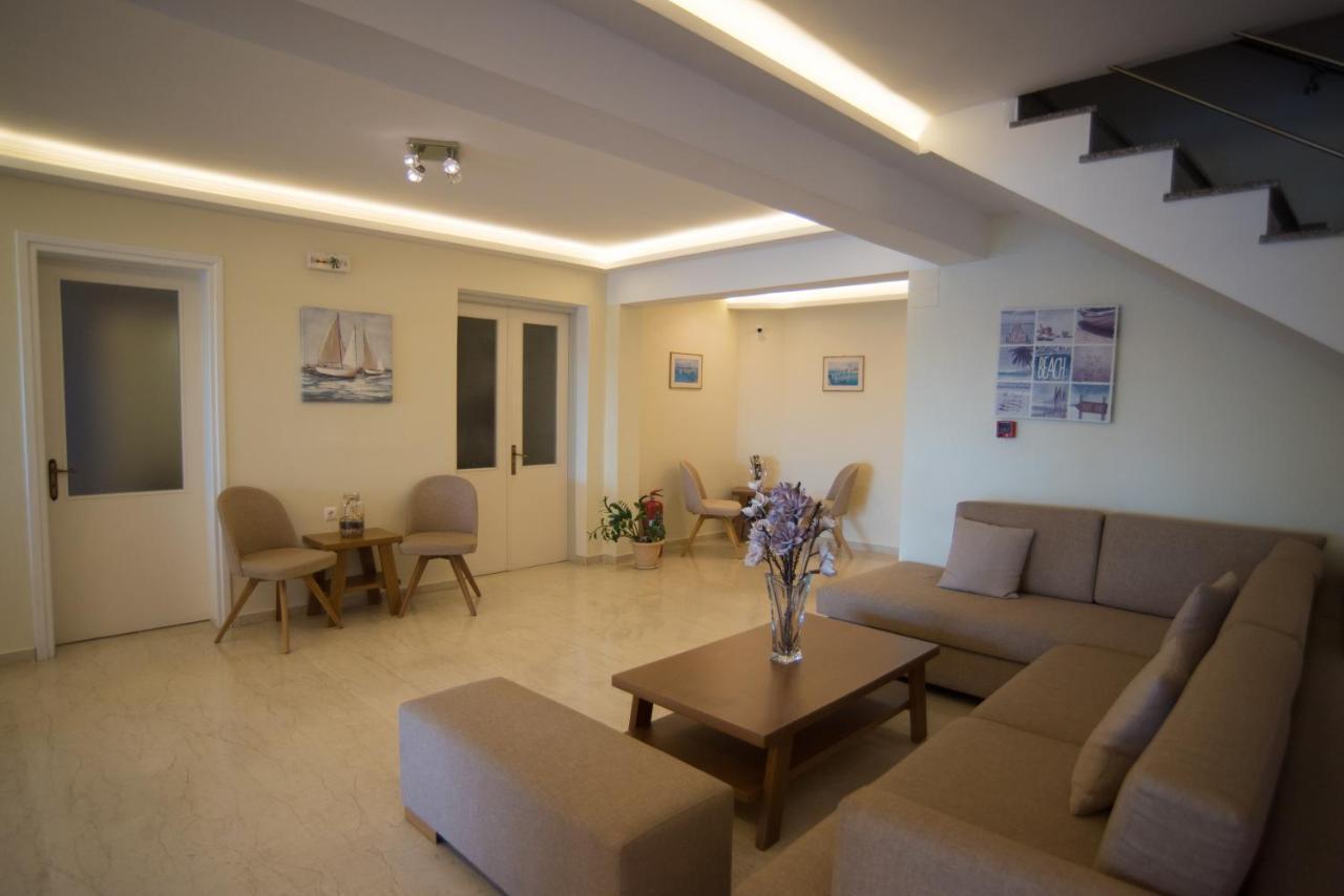Oasis Hotel Perigiali Екстер'єр фото